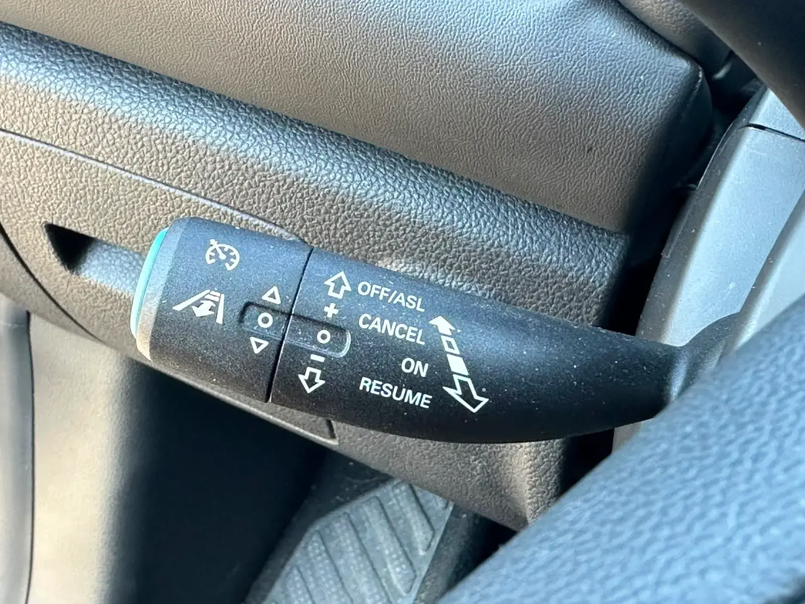 MG EHS 1.5 T-GDI Plug-in Hybrid Luxury 32