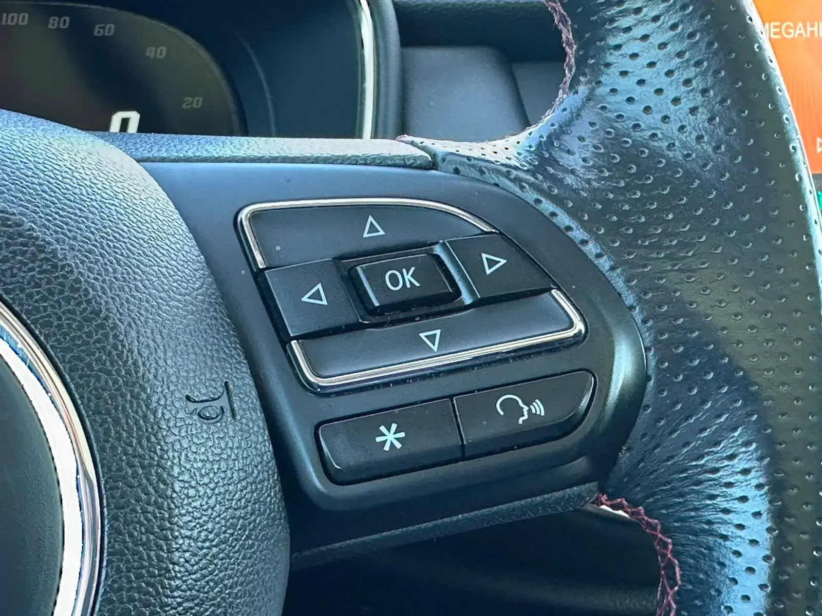 MG EHS 1.5 T-GDI Plug-in Hybrid Luxury 35