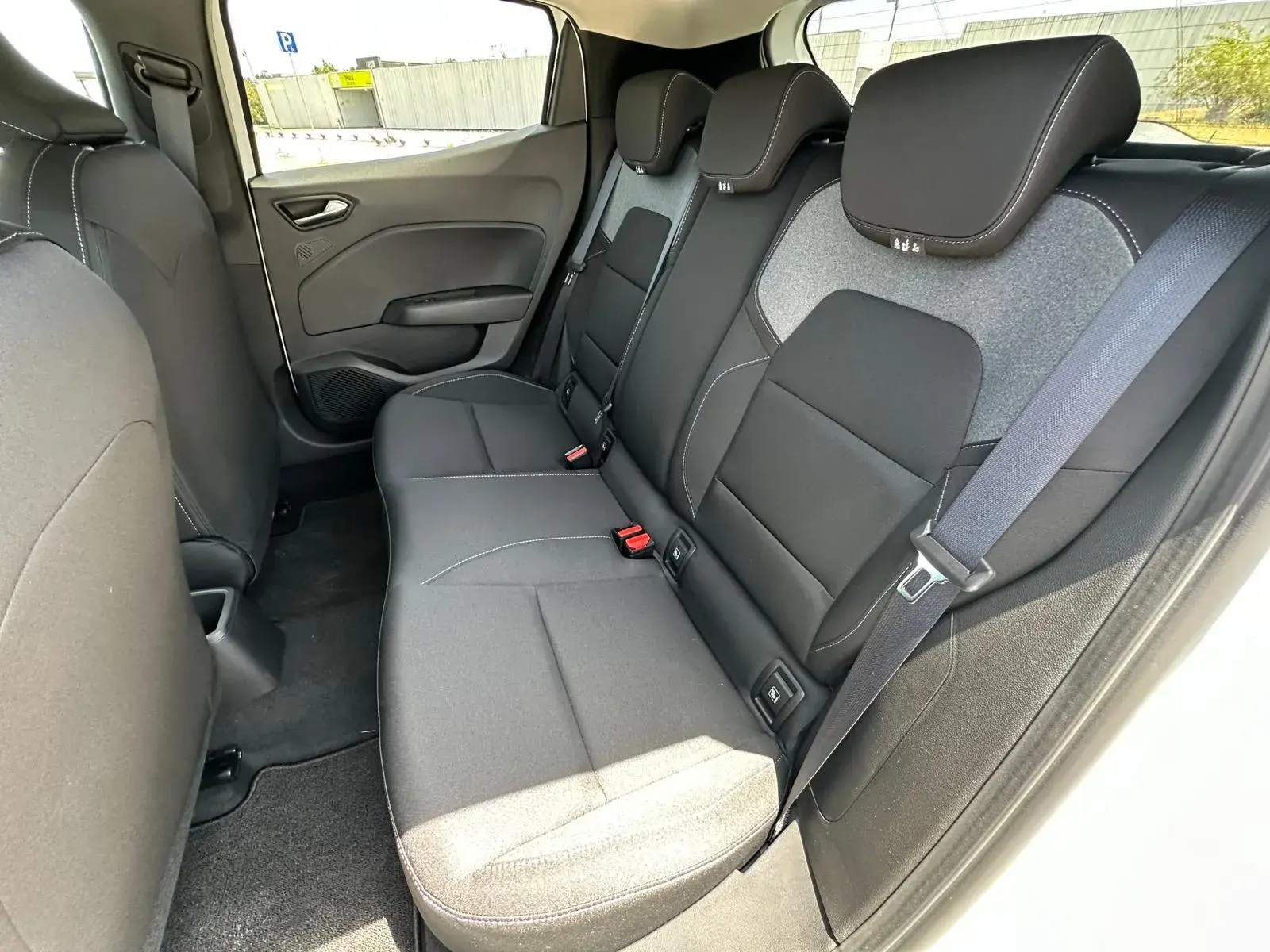 Mitsubishi Colt 1.0 MPI-T Kaiteki 12