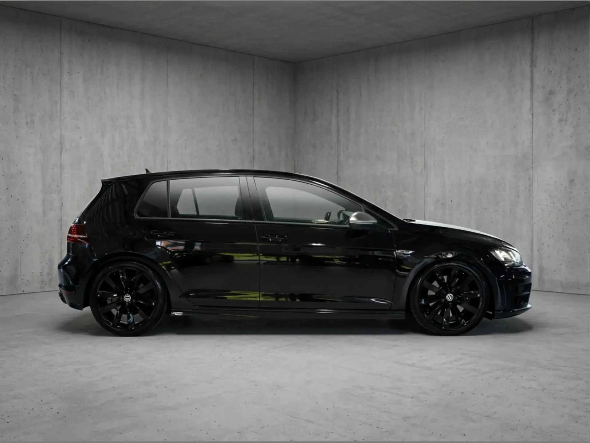 Volkswagen Golf 2.0 TSi R DSG 2