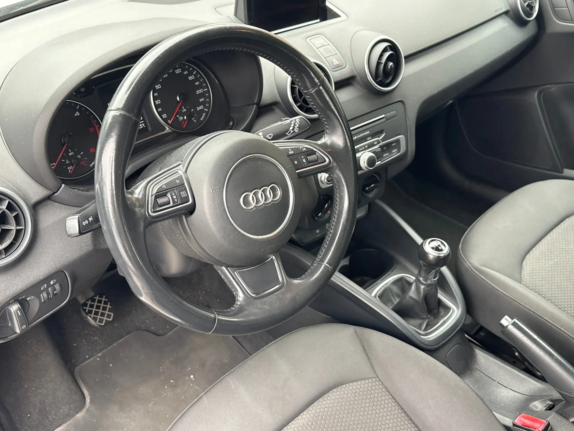 Audi A1 Sportback 1.6 TDI design 4