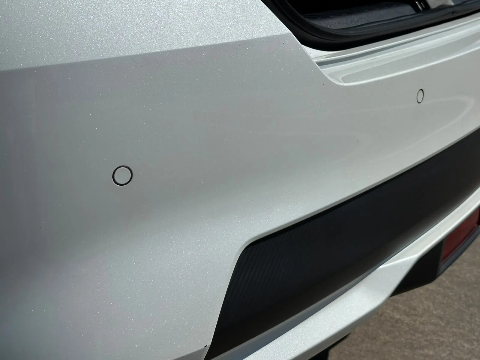 Nissan Micra 1.0 IG-T N-Connecta 24