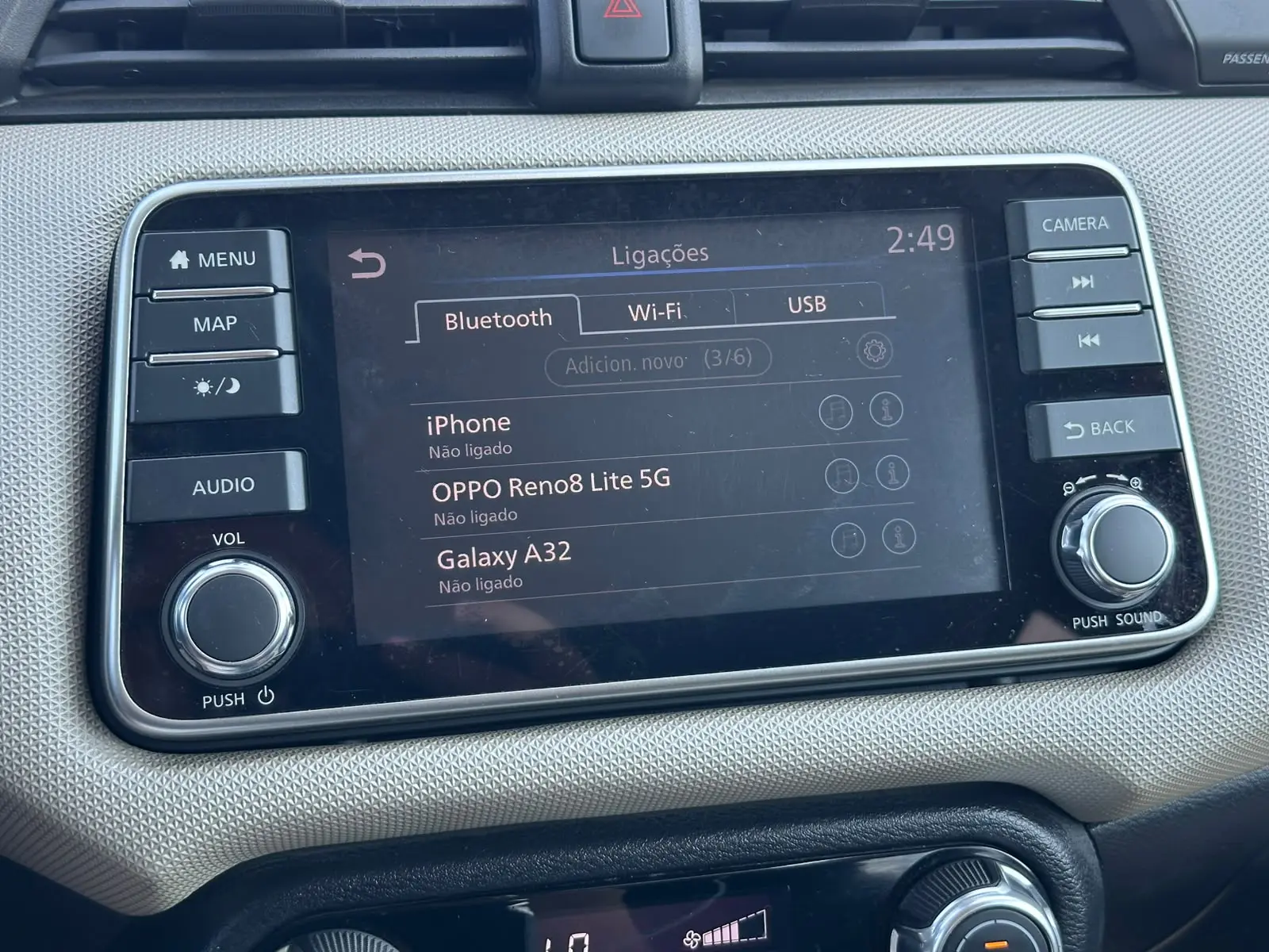 Nissan Micra 1.0 IG-T N-Connecta 12