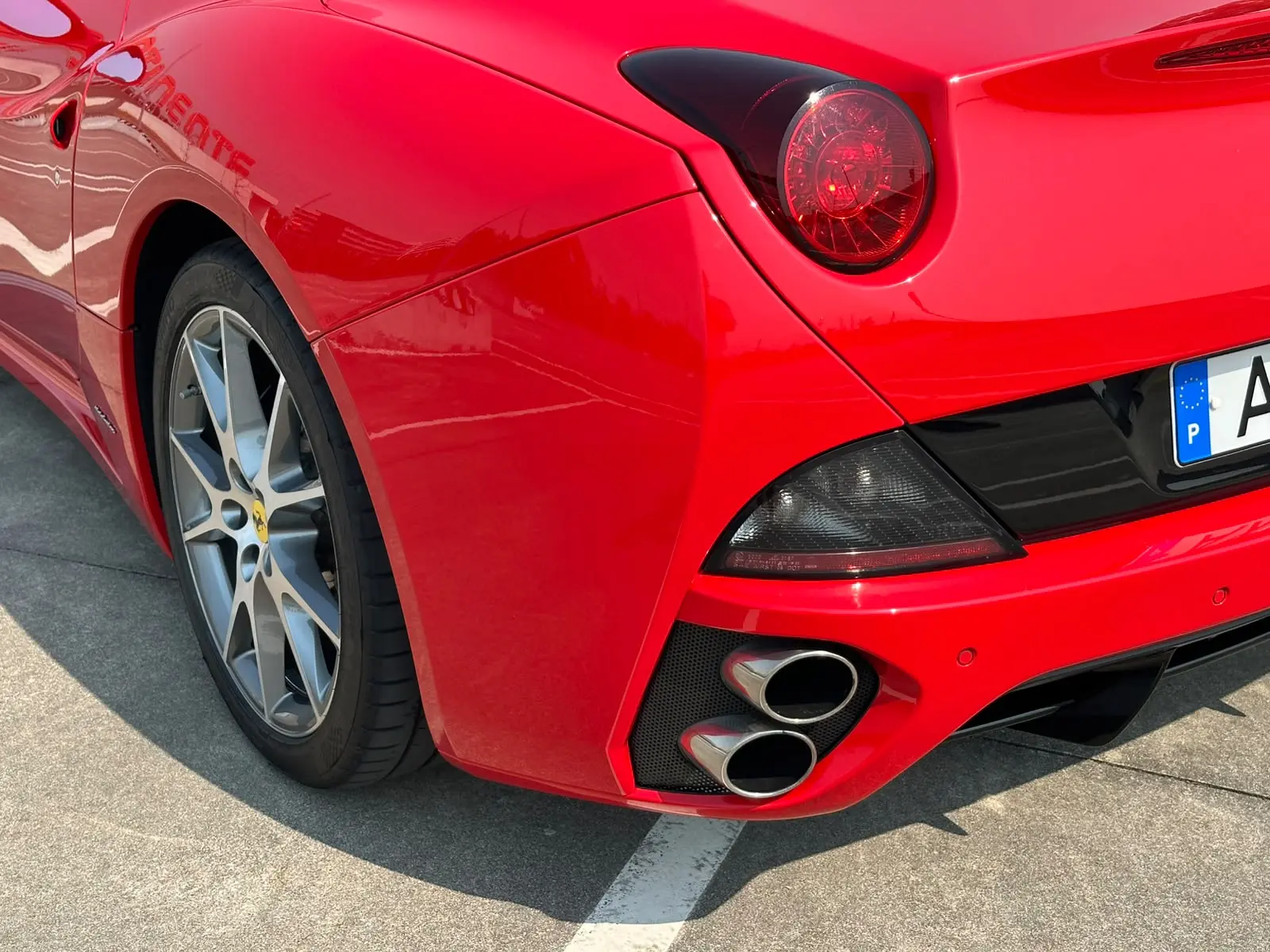 Ferrari California 18