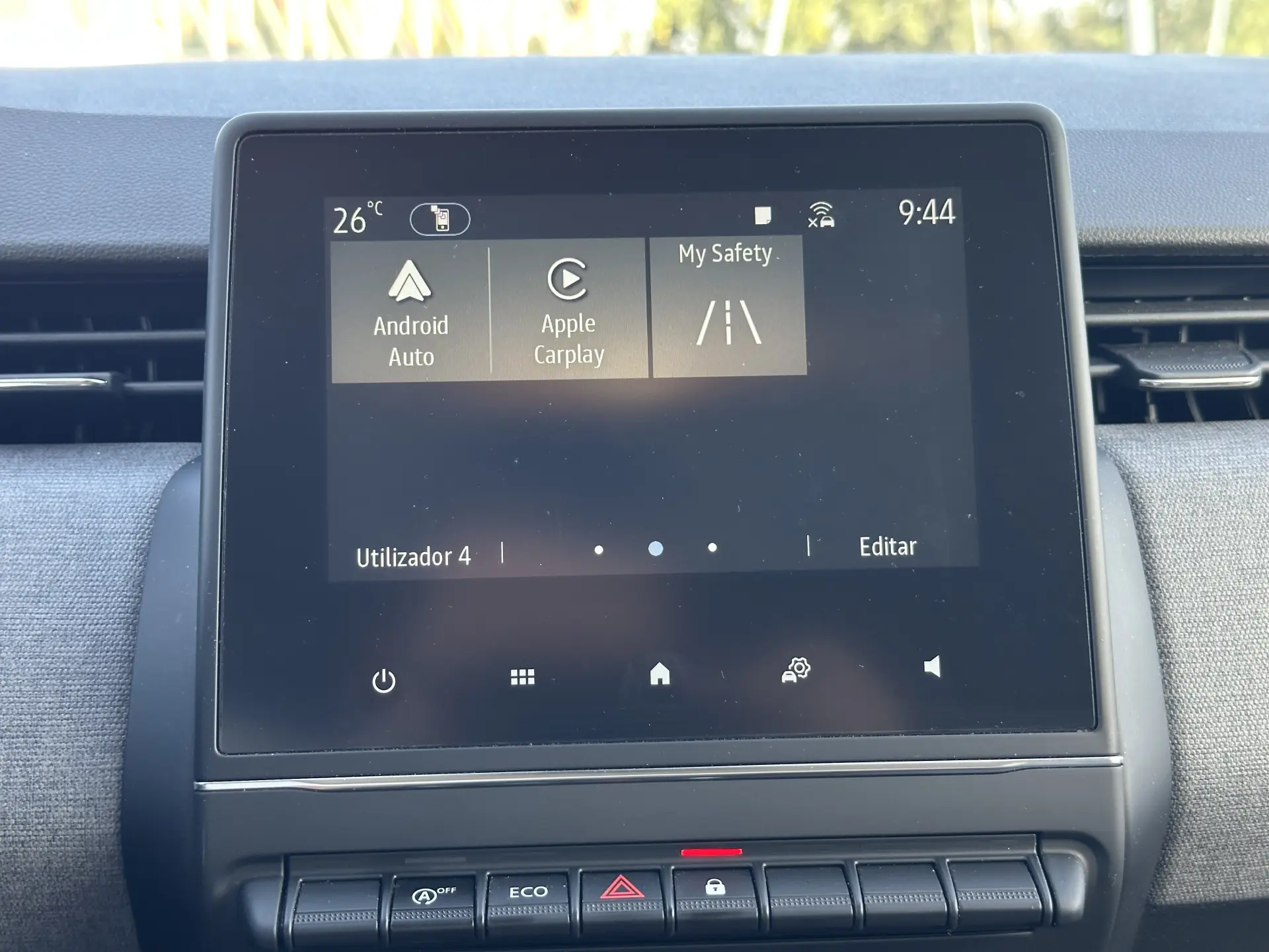 Renault Clio 1.0 TCe Techno Bi-Fuel 22