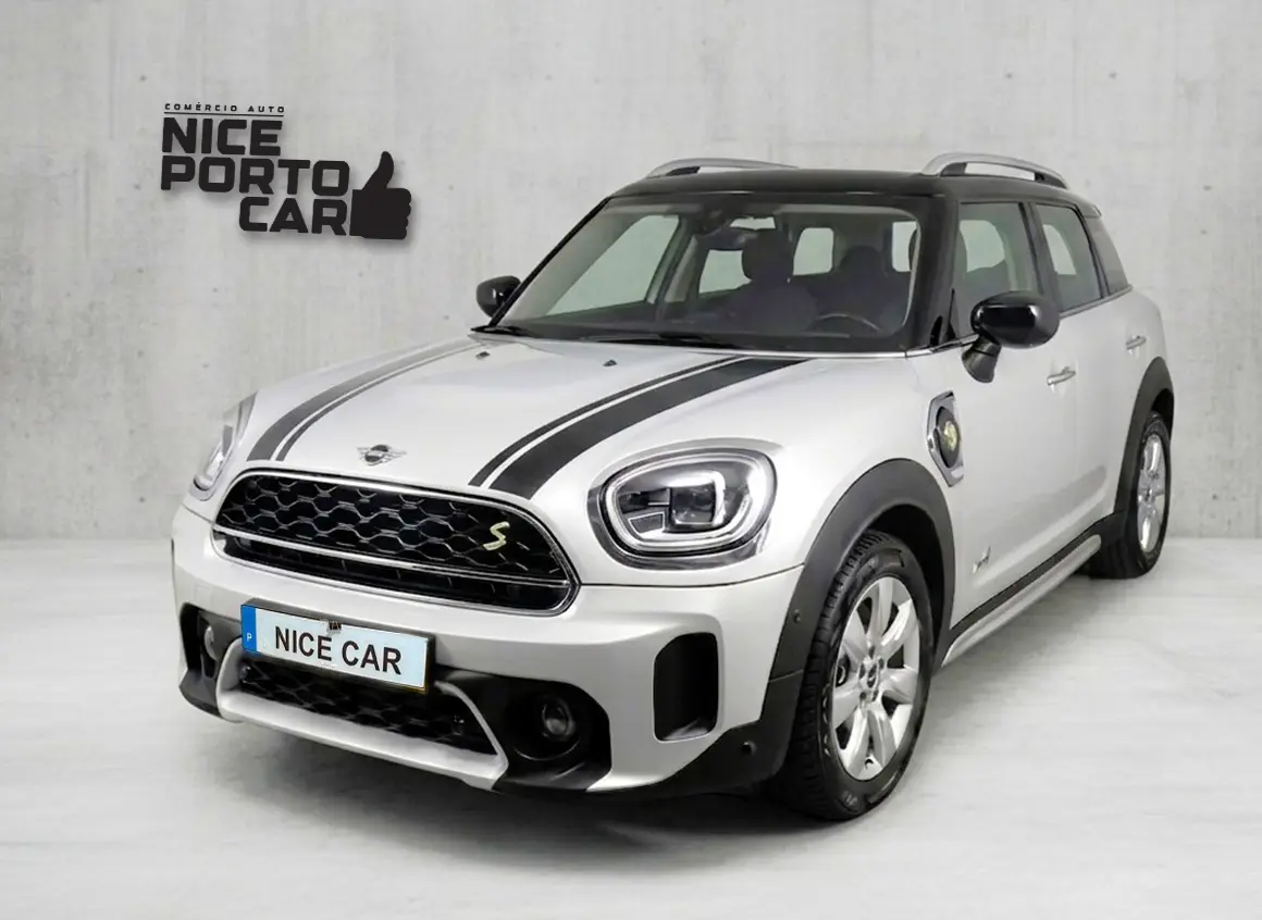 MINI Countryman Cooper SE ALL4 Auto 1