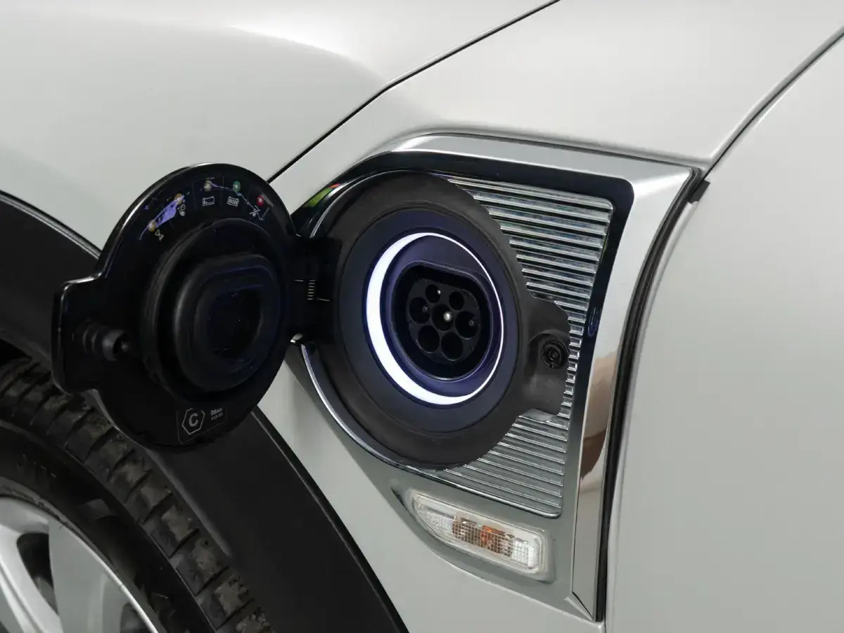MINI Countryman Cooper SE ALL4 Auto 7