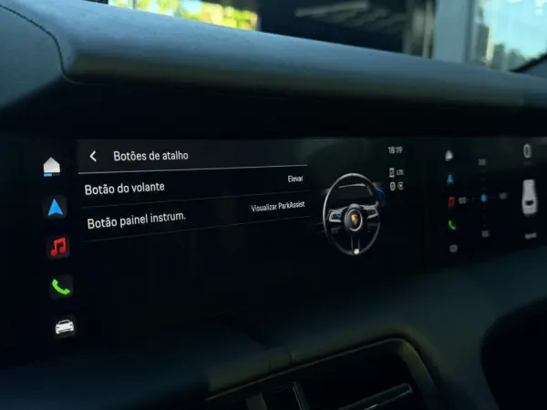 Porsche Taycan Sport Turismo Standard 66