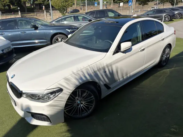 BMW 520 d Pack M Auto 7
