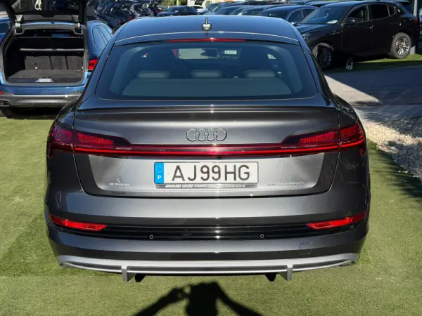 Audi e-tron Sportback 55 quattro S line 12