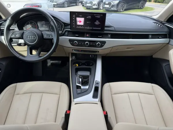 Audi A4 Avant 40 TDI S tronic Advanced 18