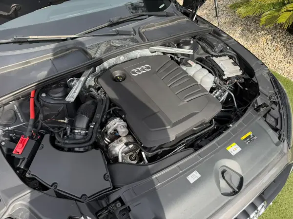 Audi A4 Avant 40 TDI S tronic Advanced 51