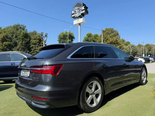 Audi A6 Avant 40 TDI Sport S tronic 1