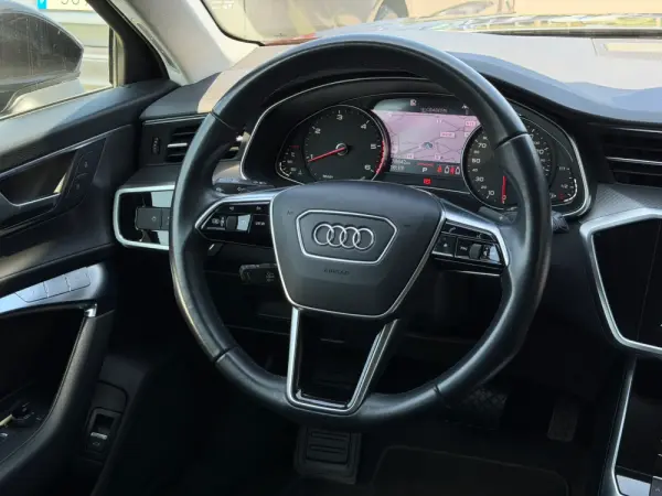Audi A6 Avant 40 TDI Sport S tronic 24