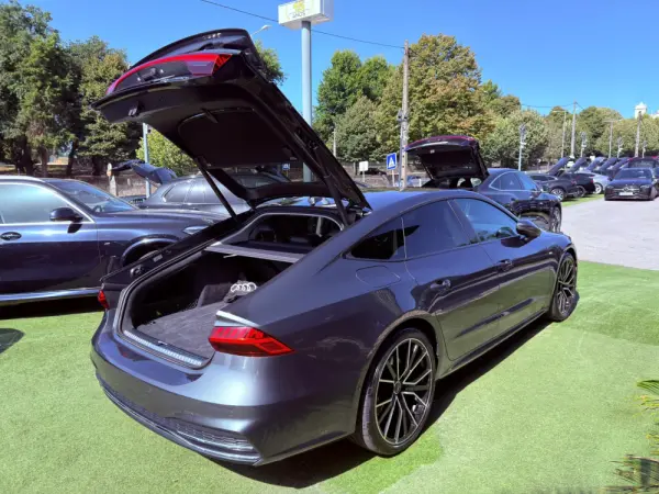 Audi A7 Sportback 50 TFSIe quattro S tronic 66