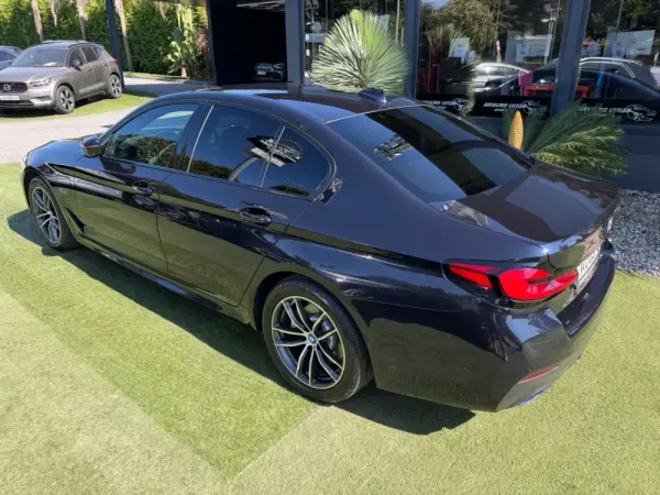 BMW 520 e Pack M 16