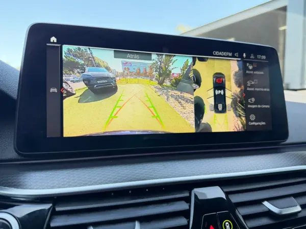 BMW 520 e Pack M 42