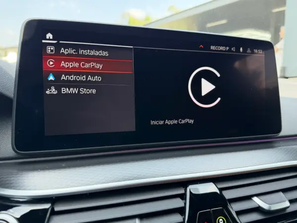 BMW 520 e Pack M 38