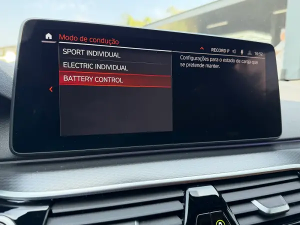 BMW 520 e Pack M 58