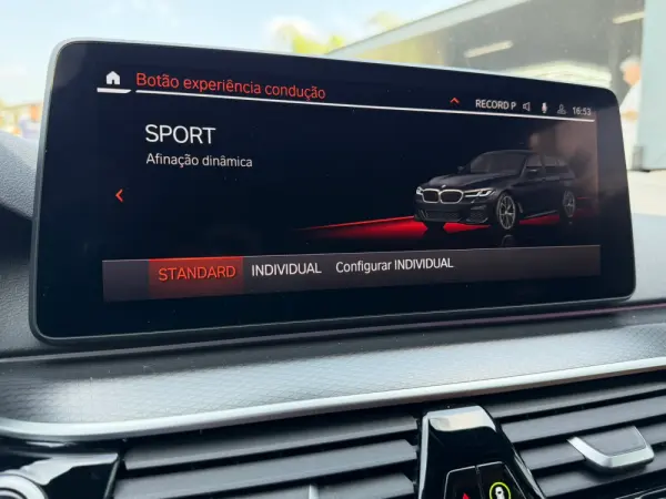 BMW 520 e Pack M 70