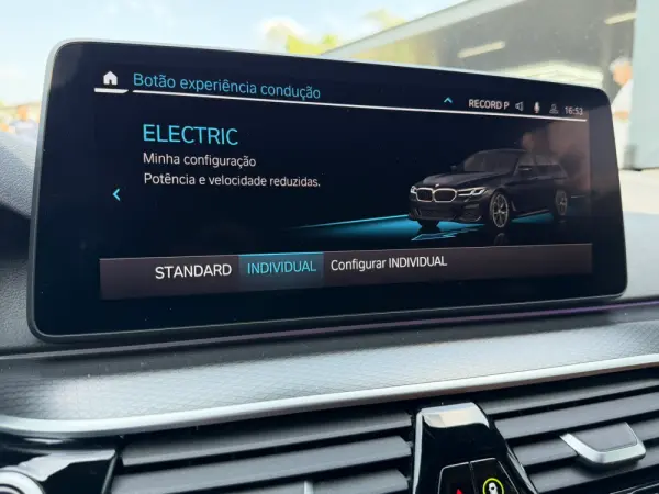 BMW 520 e Pack M 72