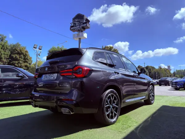 BMW X3 30 e xDrive Pack M 4