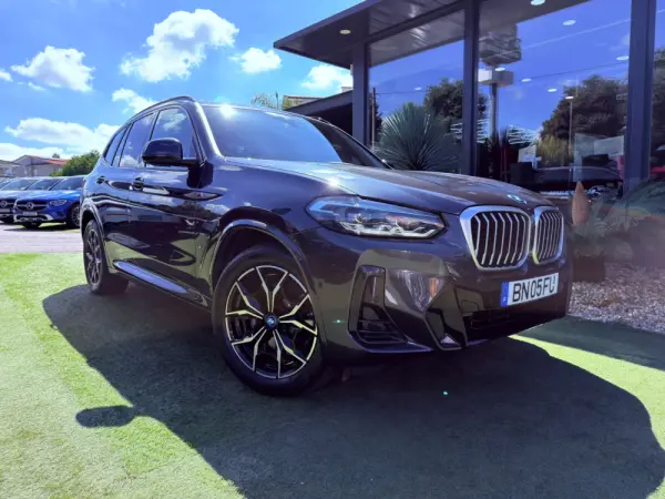 BMW X3 30 e xDrive Pack M 11