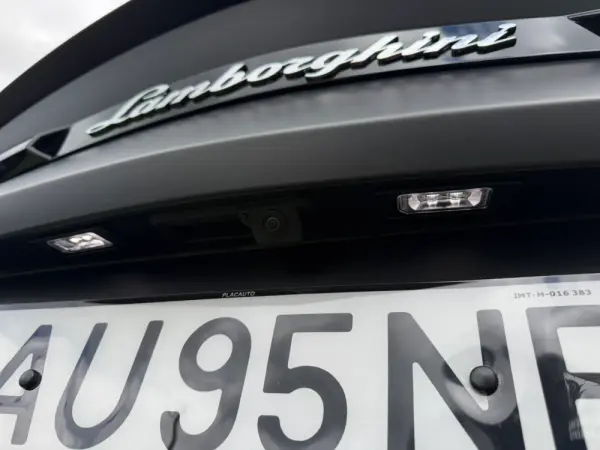 Lamborghini Urus 4.0 V8 17