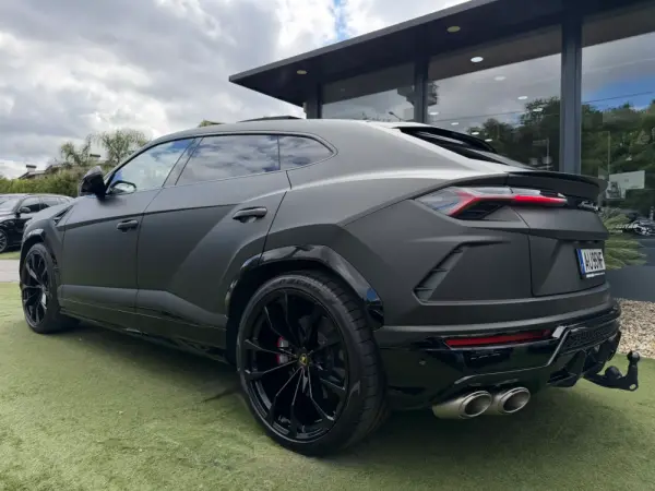 Lamborghini Urus 4.0 V8 19