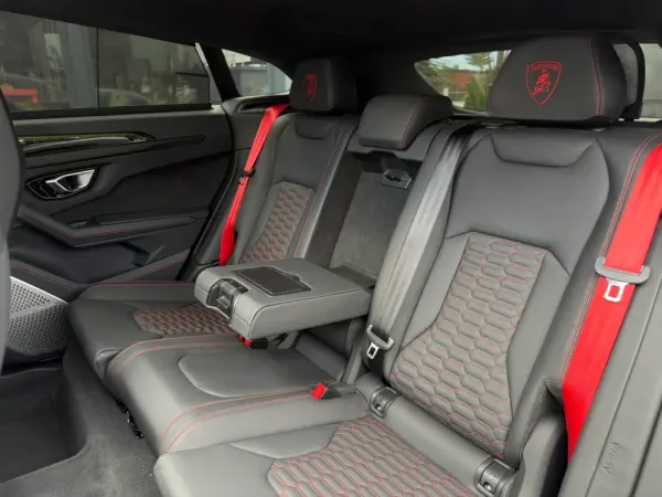 Lamborghini Urus 4.0 V8 30