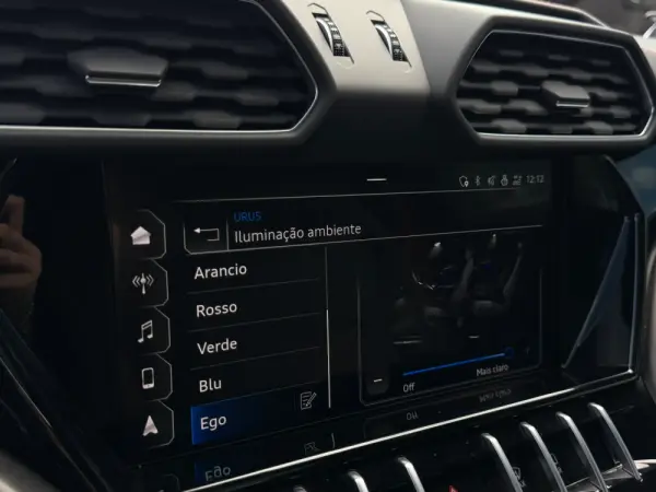 Lamborghini Urus 4.0 V8 52