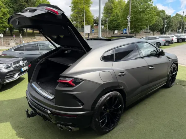 Lamborghini Urus 4.0 V8 94
