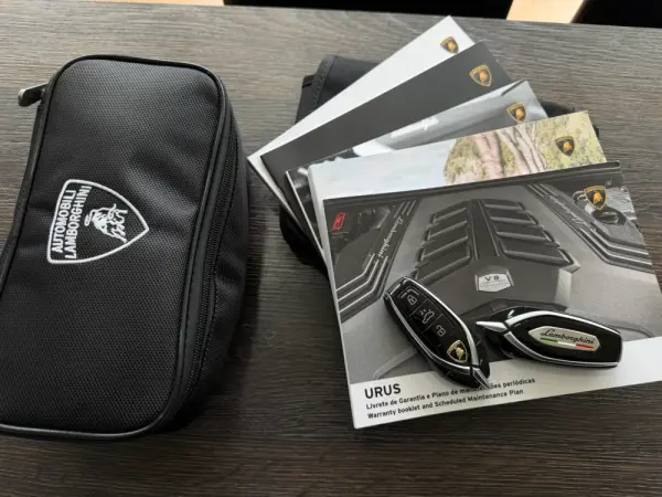 Lamborghini Urus 4.0 V8 102