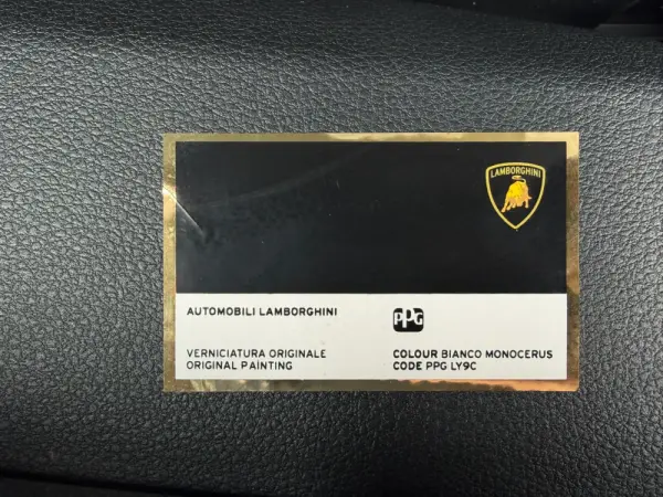 Lamborghini Urus 4.0 V8 104