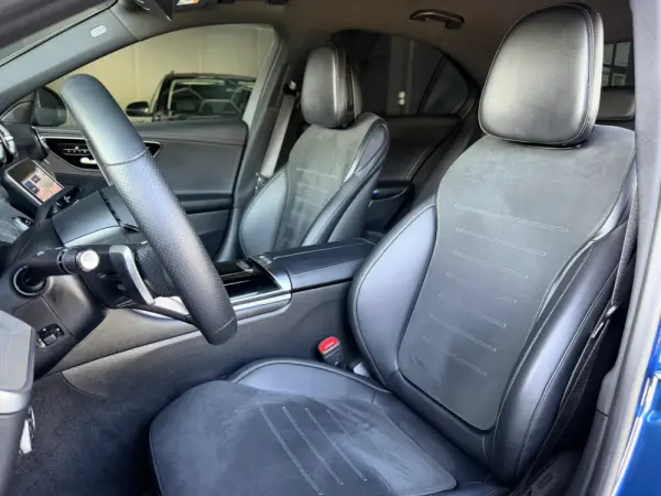 Mercedes-Benz C 300 e AMG Line 17