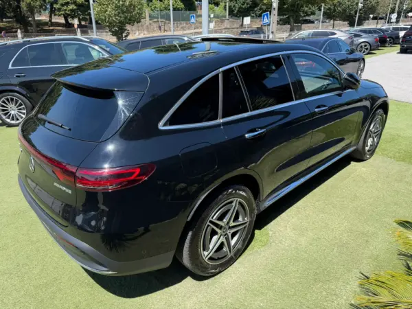 Mercedes-Benz EQC 400 4Matic 11