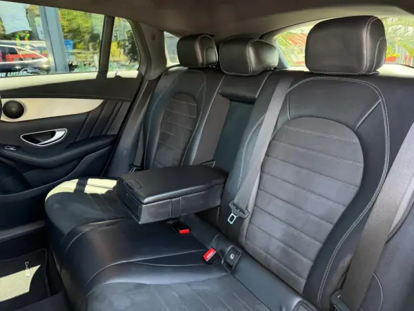 Mercedes-Benz EQC 400 4Matic 21