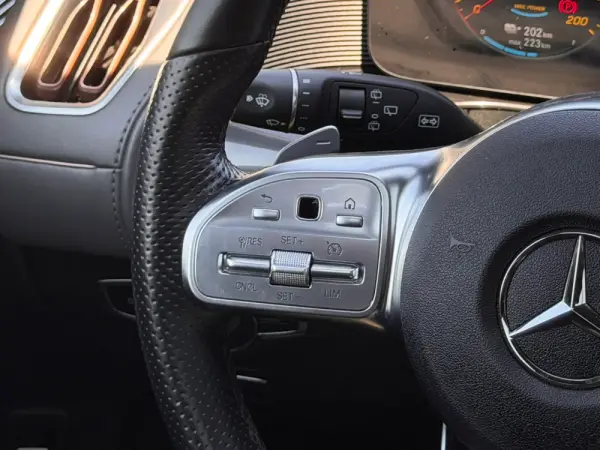 Mercedes-Benz EQC 400 4Matic 32