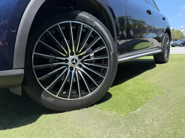 Mercedes-Benz GLC 220 d 4Matic 4