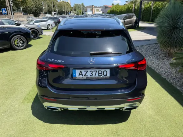 Mercedes-Benz GLC 220 d 4Matic 11