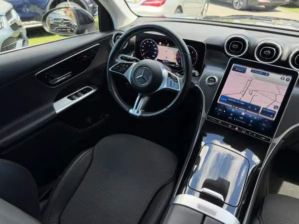Mercedes-Benz GLC 220 d 4Matic 24