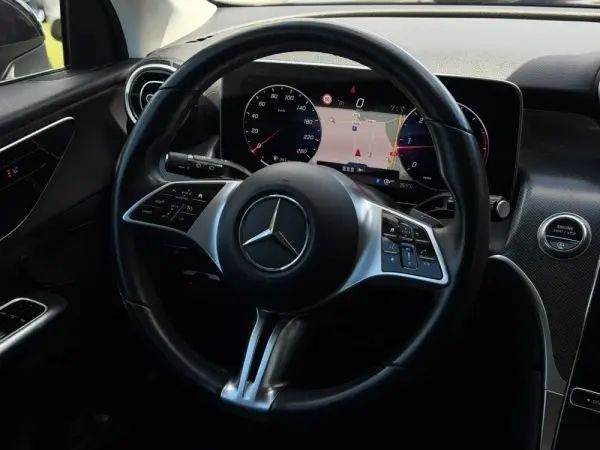 Mercedes-Benz GLC 220 d 4Matic 26