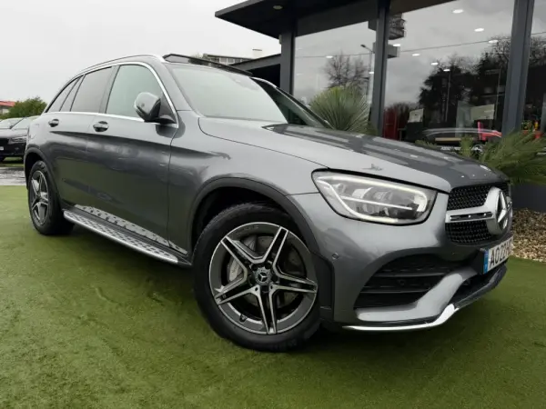 Mercedes-Benz GLC 300 e 4Matic 9