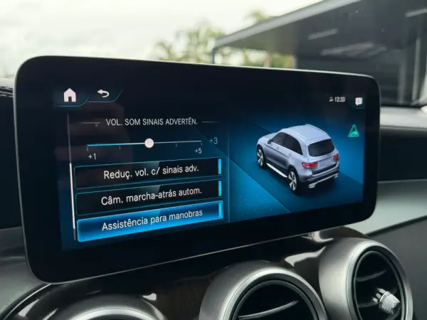Mercedes-Benz GLC 300 e 4Matic 53