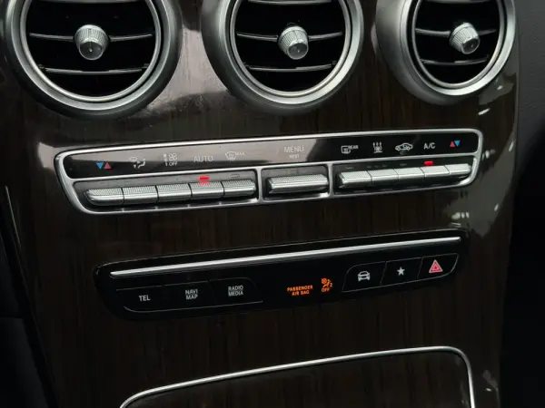 Mercedes-Benz GLC 300 e 4Matic 72