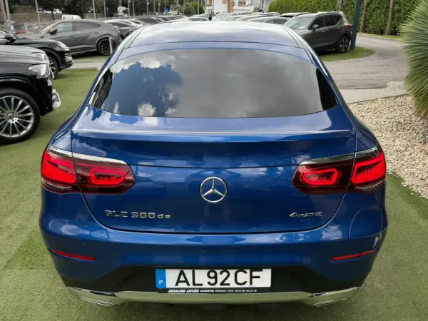 Mercedes-Benz GLC 300 de Coupé 4Matic 10
