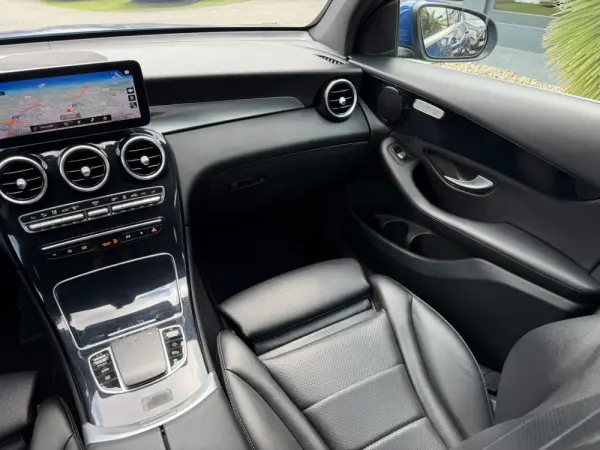 Mercedes-Benz GLC 300 de Coupé 4Matic 24