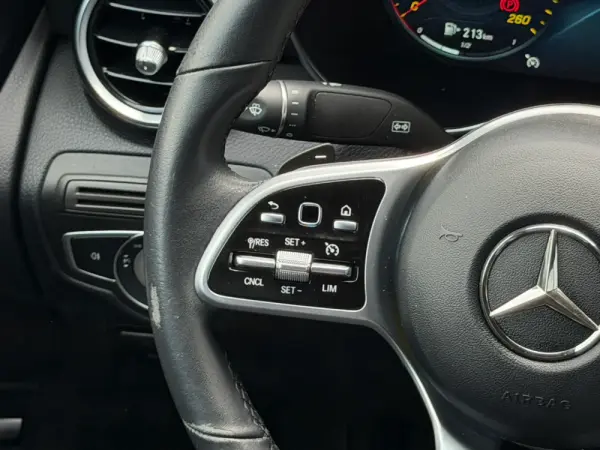 Mercedes-Benz GLC 300 de Coupé 4Matic 32