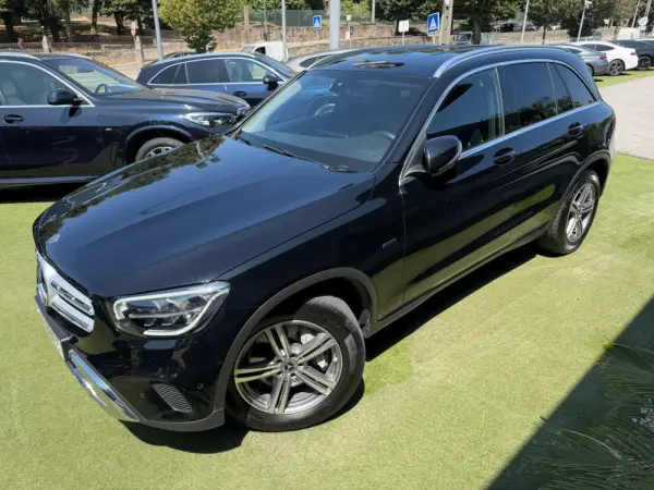 Mercedes-Benz GLC 300 de 4Matic 5