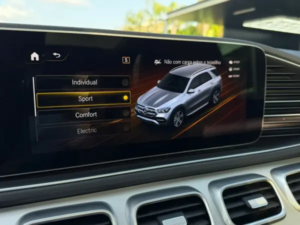 Mercedes-Benz GLE 350 de 4Matic 72